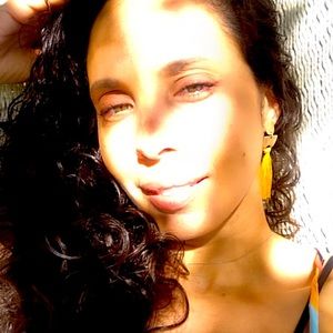 Meet your Posher, Melina